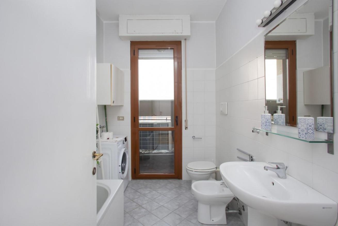 Appartamento con 3 Camere da Letto
